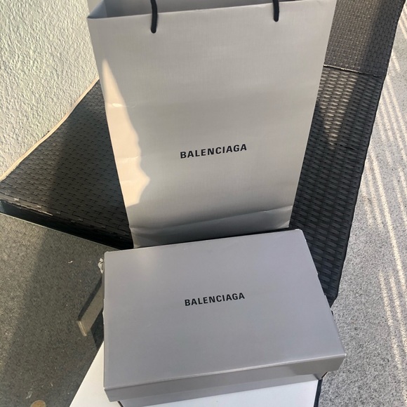 balenciaga shoe box